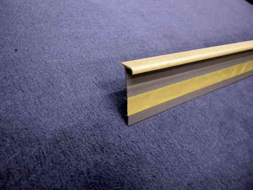 Teppichbodensockelleiste, Hartkunststoff, mit Steg, 250cm, buche
