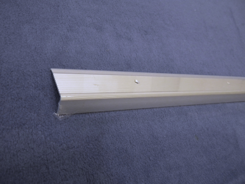 Treppenkantenprofil, aluminium, gelocht, 45x23, 100cm, silber-eloxiert