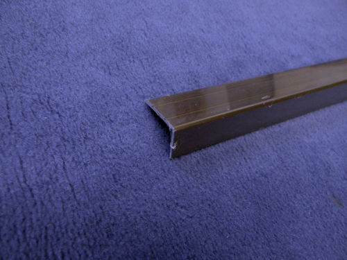 Winkelprofil, aluminium, selbstklebend, 24,5x10, 260cm, bronze-eloxiert